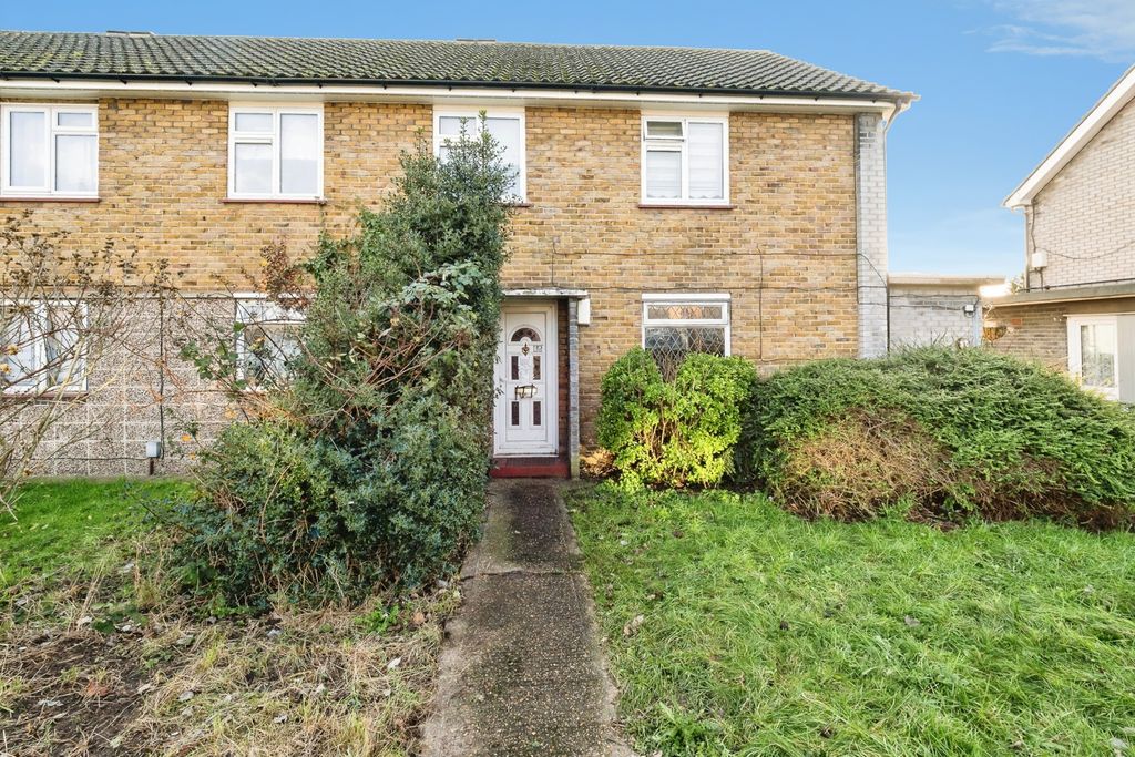 Additional image 15 of 2 bed maisonette for saleFyfield Road, Rainham RM13