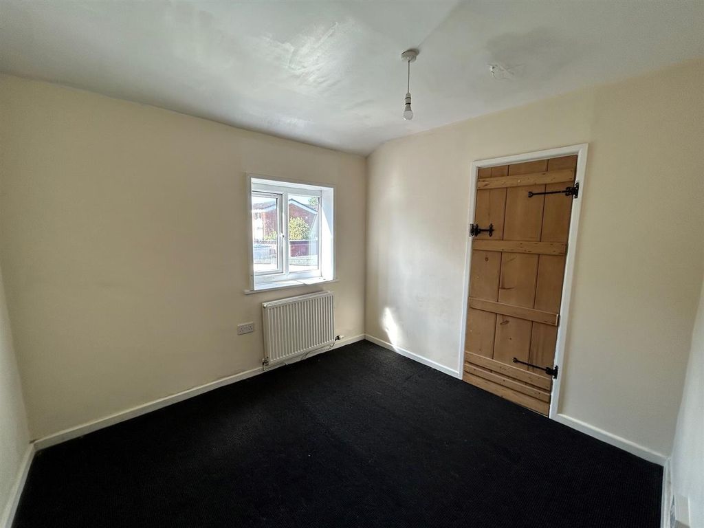 Property photo 3 of 7 Dining Room.Jpg