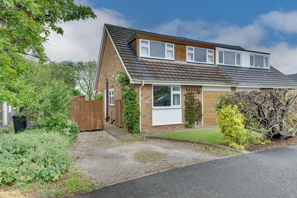 Property photo 1 of 29