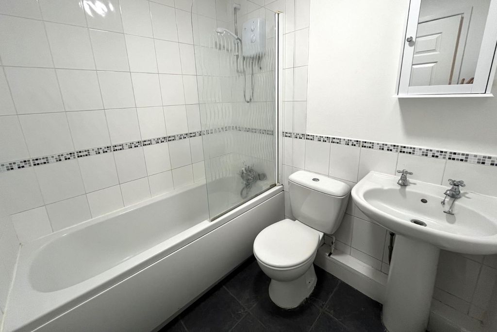 Property photo 3 of 10 3.Jpg