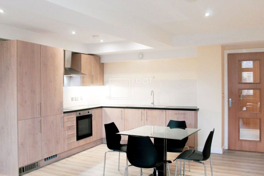 Property photo 1 of 34