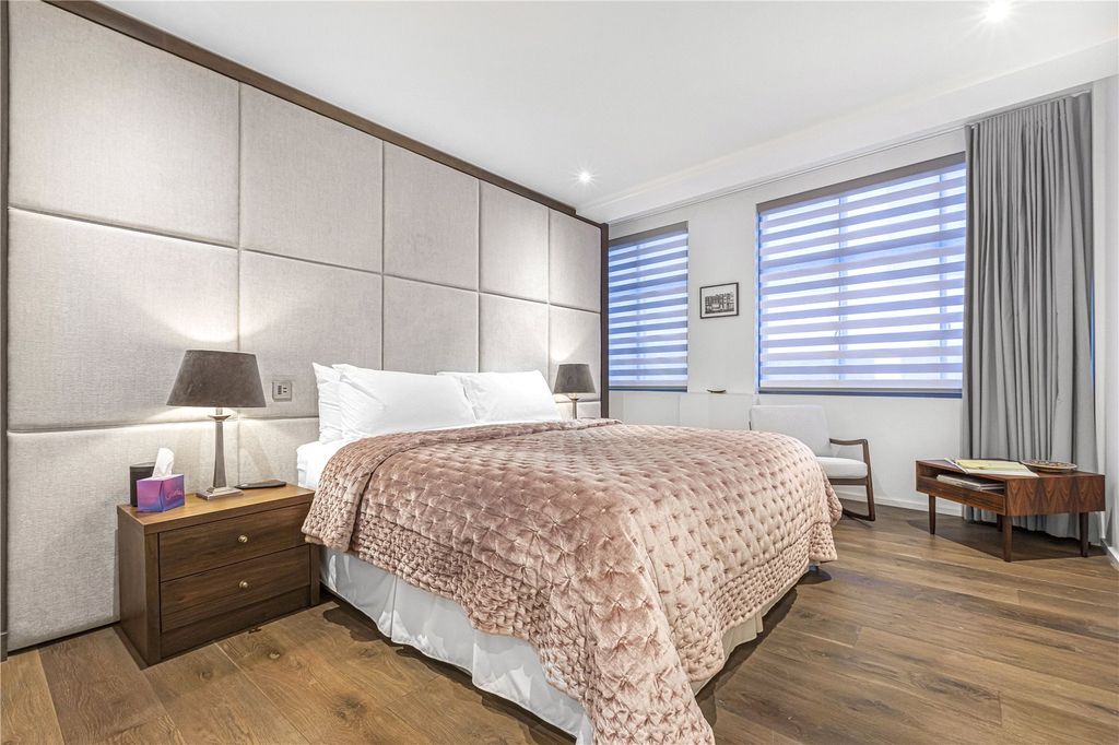 Property photo 3 of 22 Picture No. 40