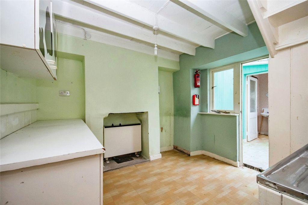 Property photo 3 of 19 Picture No. 03