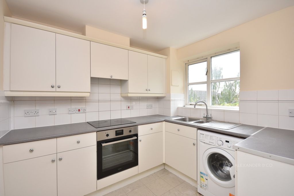 Property photo 2 of 13 Pbox-Img.Jpg