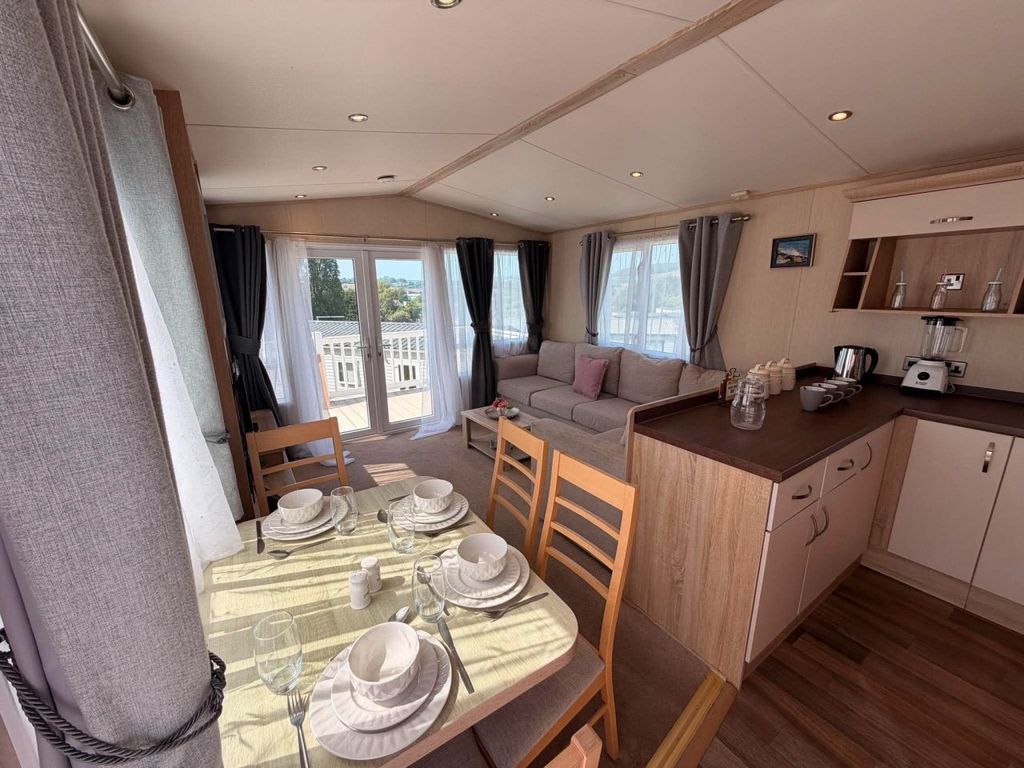 Property photo 3 of 11 Abi Sunningdale Premier 2015 Car0021051 138727121.Jpeg