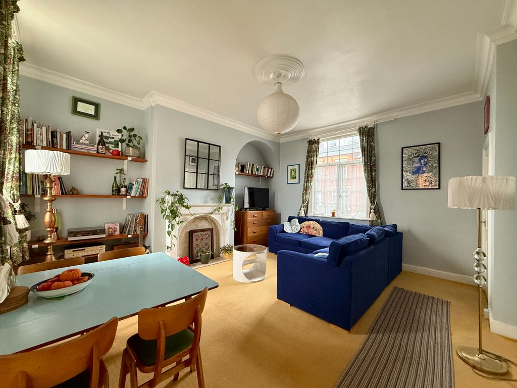 Property photo 2 of 17 Living Dining