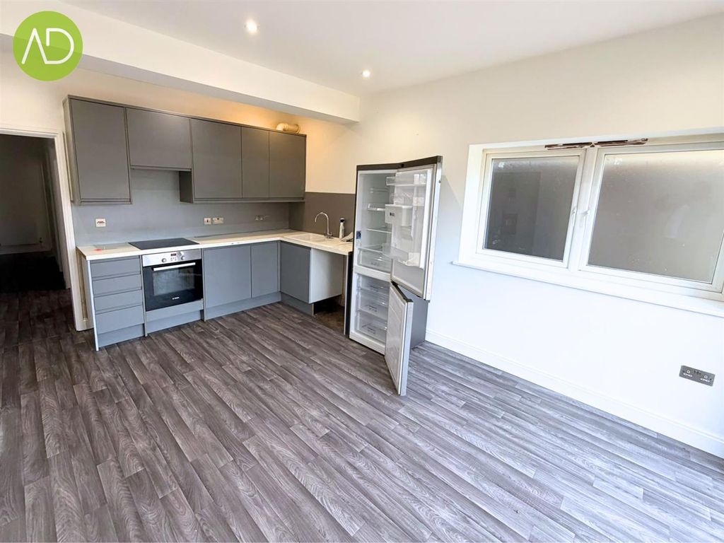 Property photo 3 of 7 9.Jpg