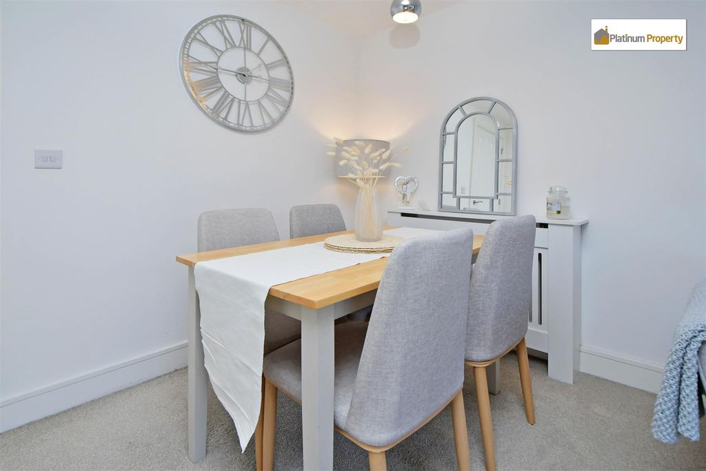 Property photo 3 of 17 Rah_8611.Jpg