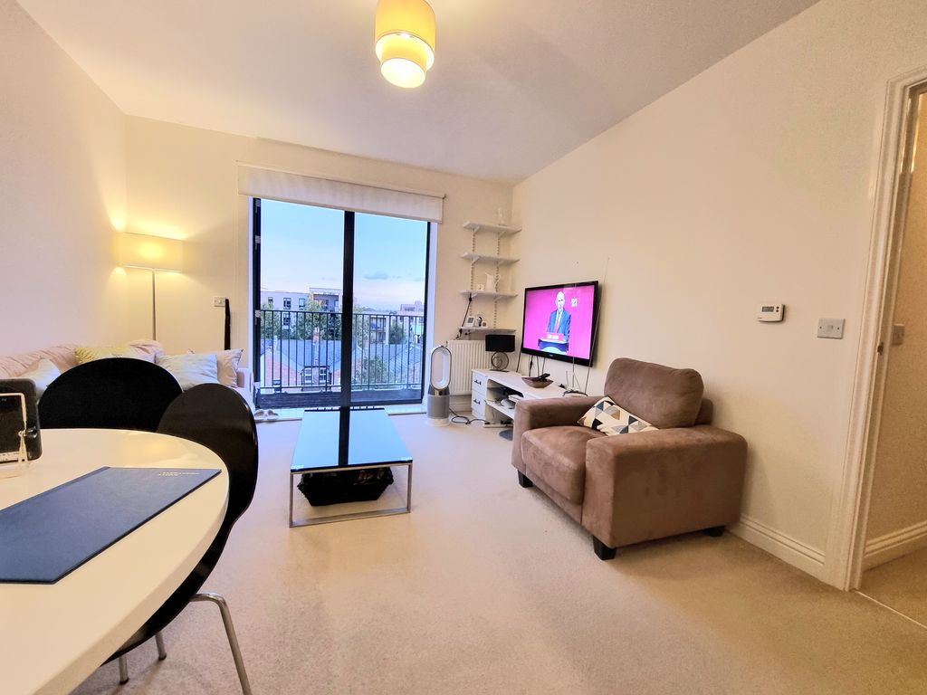 Property photo 3 of 12