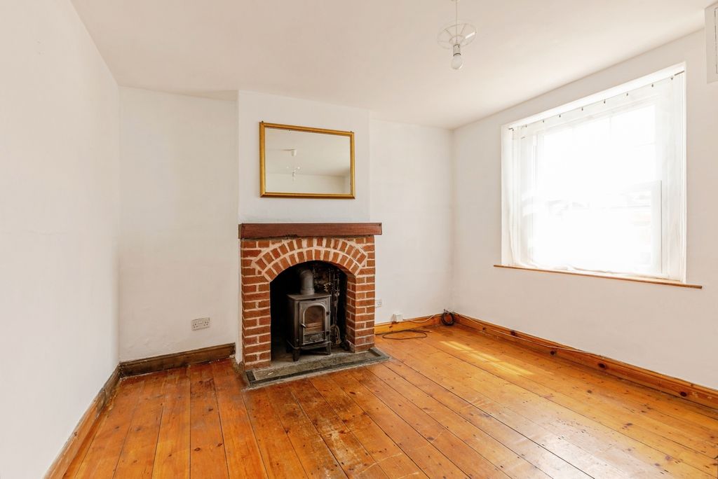 Property photo 3 of 13 Photo