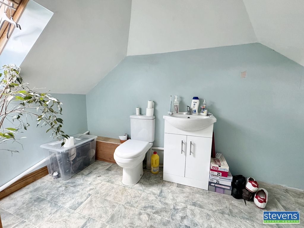 Additional image 13 of 5 bed bungalow for saleNorth Road Industrial Estate, Okehampton, Devon EX20