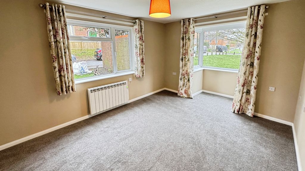 Property photo 2 of 8 Living Room