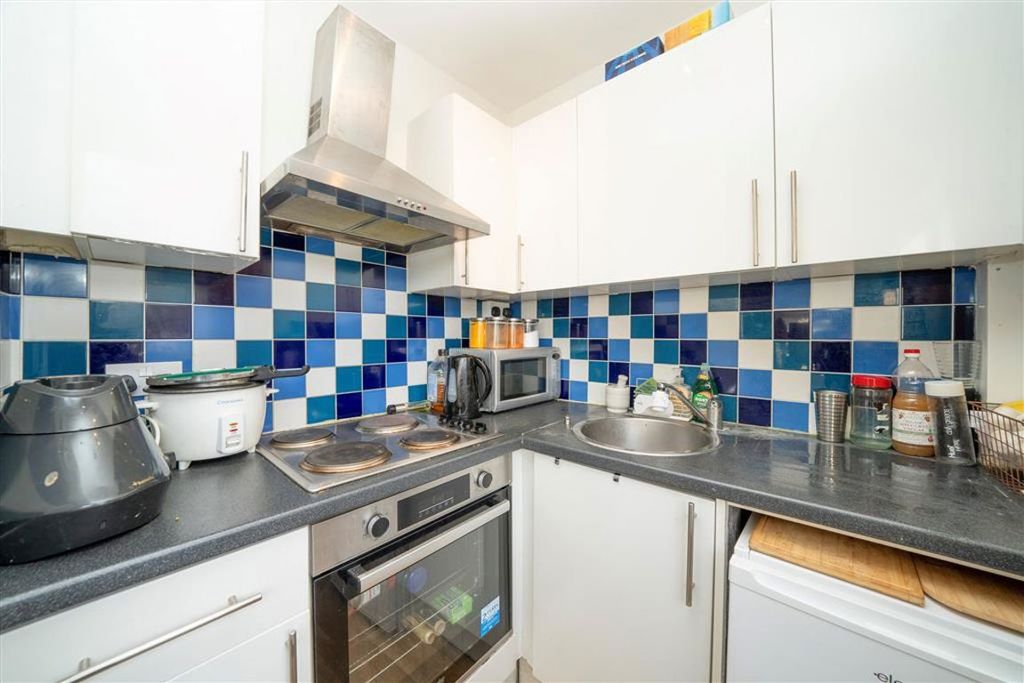 Property photo 3 of 5