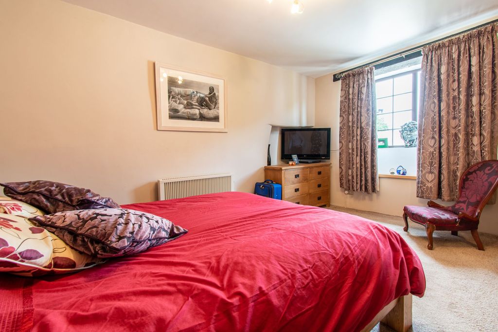 Additional image 9 of 4 bed semi-detached house for saleLiskeard PL14