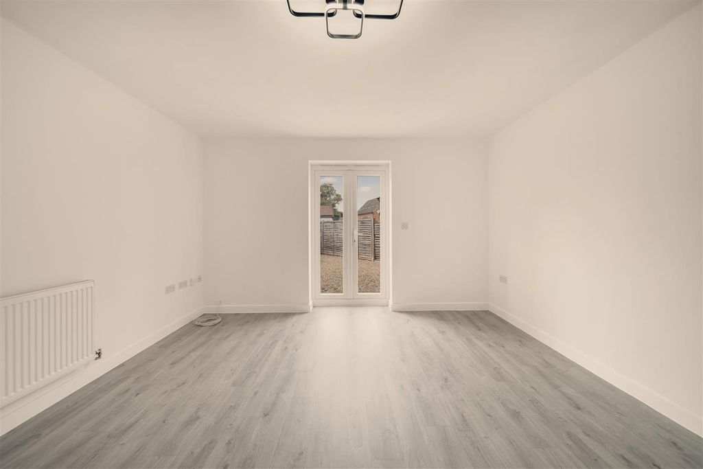Property photo 2 of 12 Malkin-16.Jpg