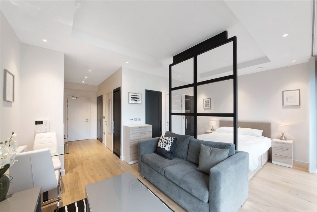 Property photo 3 of 9 Picture No. 07