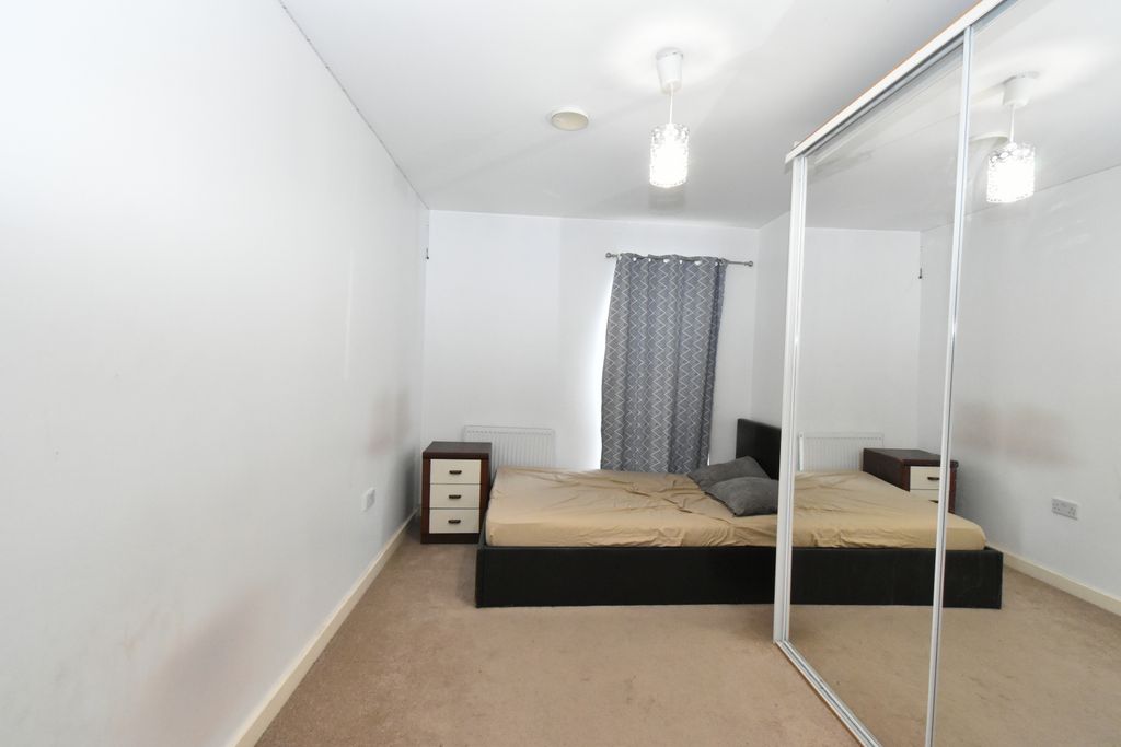 Property photo 3 of 11 Gallery