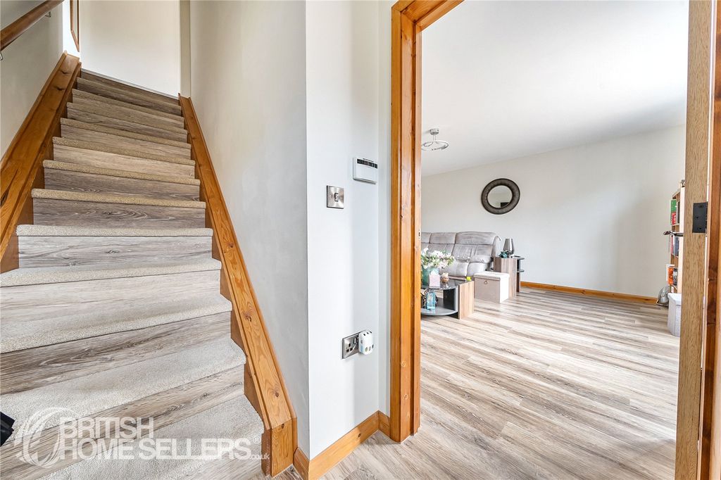 Property photo 3 of 23 Picture No. 03