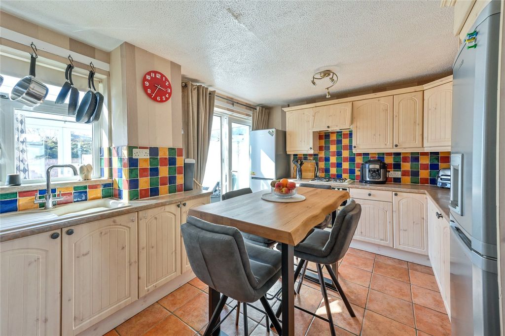 Property photo 3 of 19 Picture No. 03