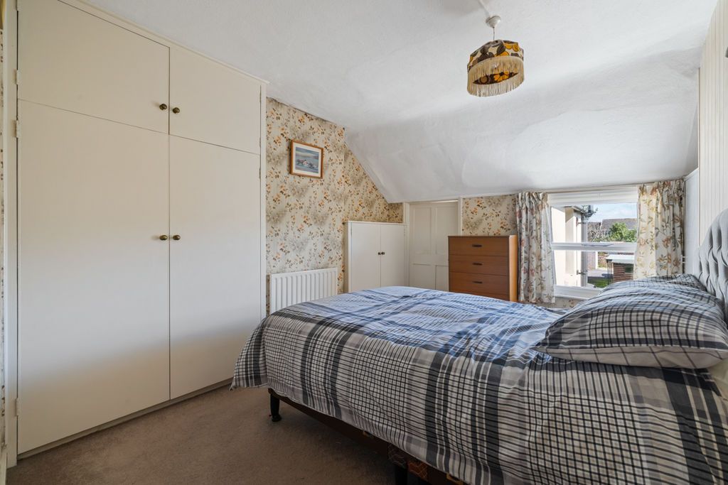 Property photo 3 of 18 Photo 8