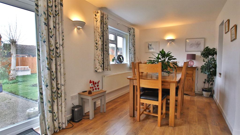 Property photo 3 of 16 Img_0907.Jpg