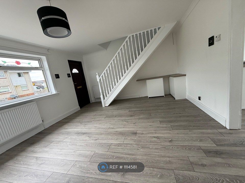 Property photo 3 of 22