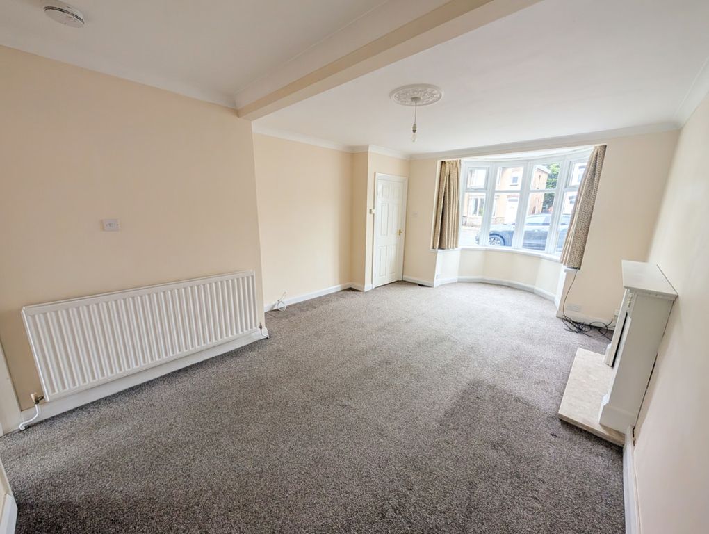 Property photo 3 of 13 Photo 2