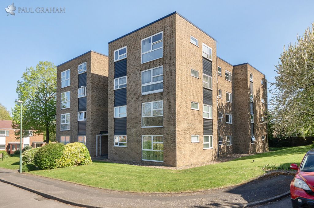 Property photo 1 of 8 A64Af8Ec-7Fcb-47A4-A1d1-8B8758A3Fc52