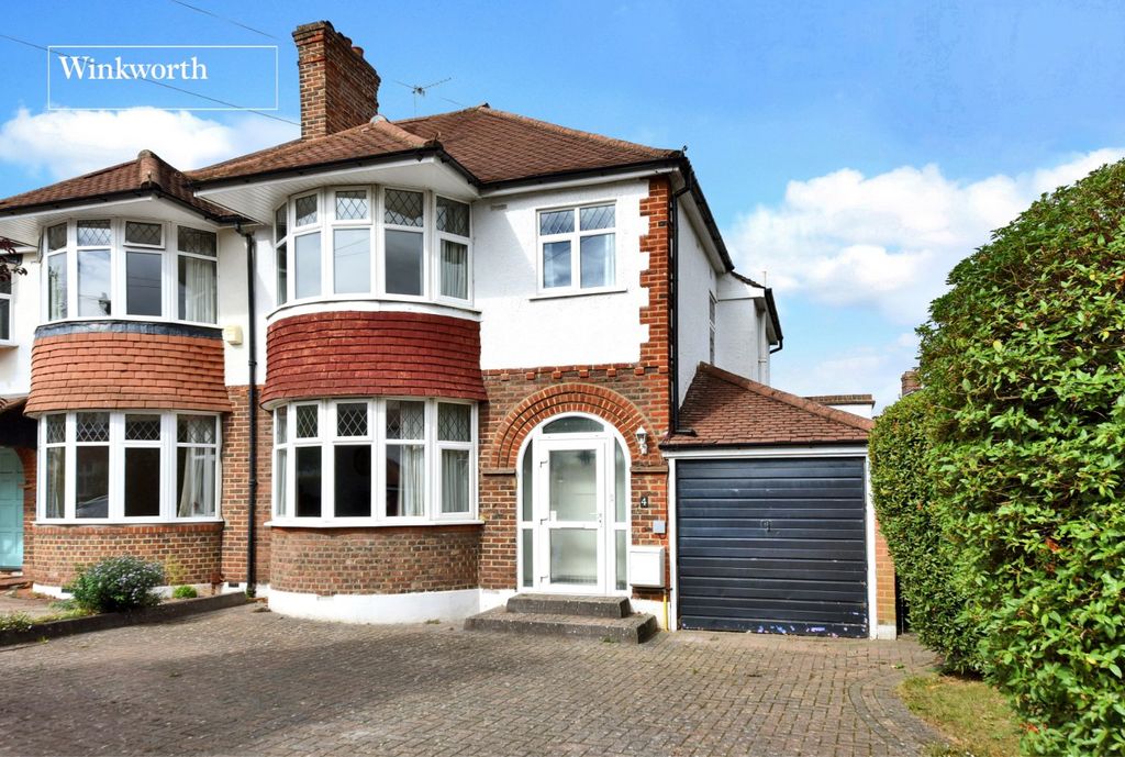 Property photo 1 of 19 Picture No. 14