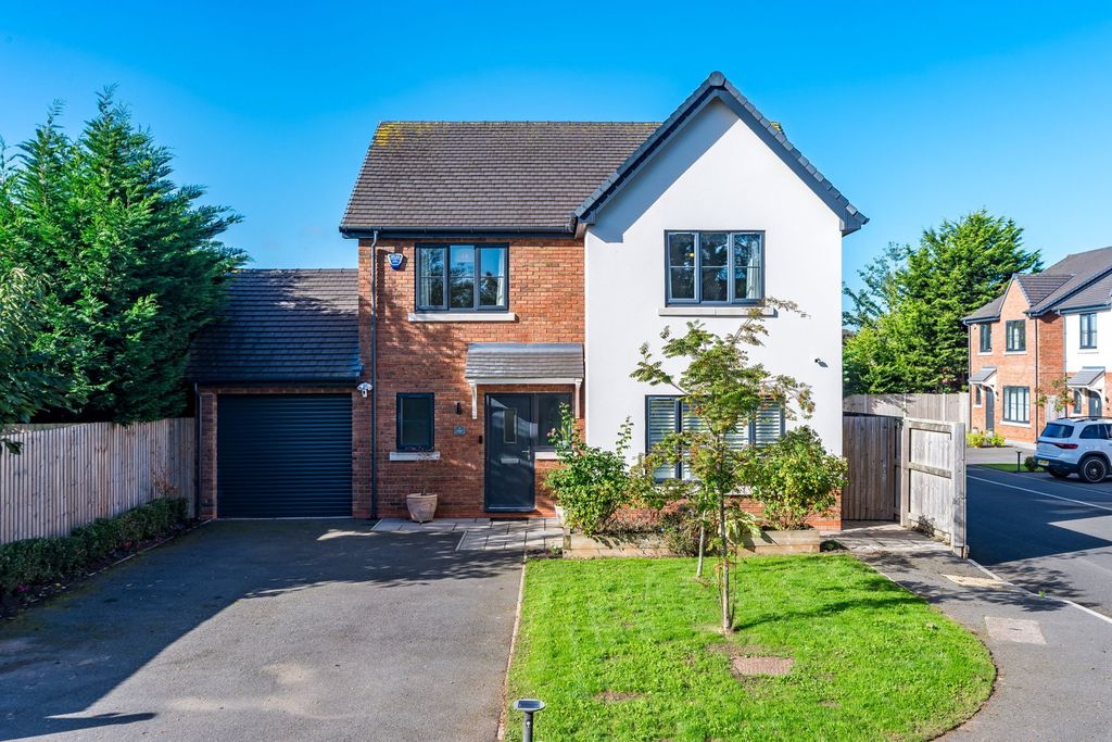 Property photo 1 of 24
