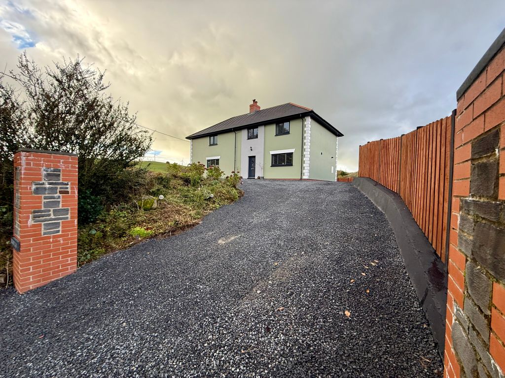 Property photo 1 of 46