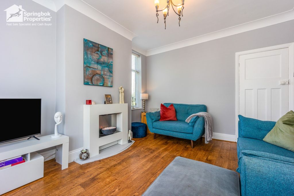 Property photo 3 of 26 Image 2