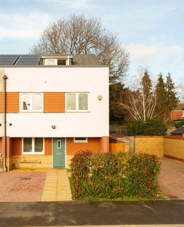 Property photo 1 of 10 Picture No. 15