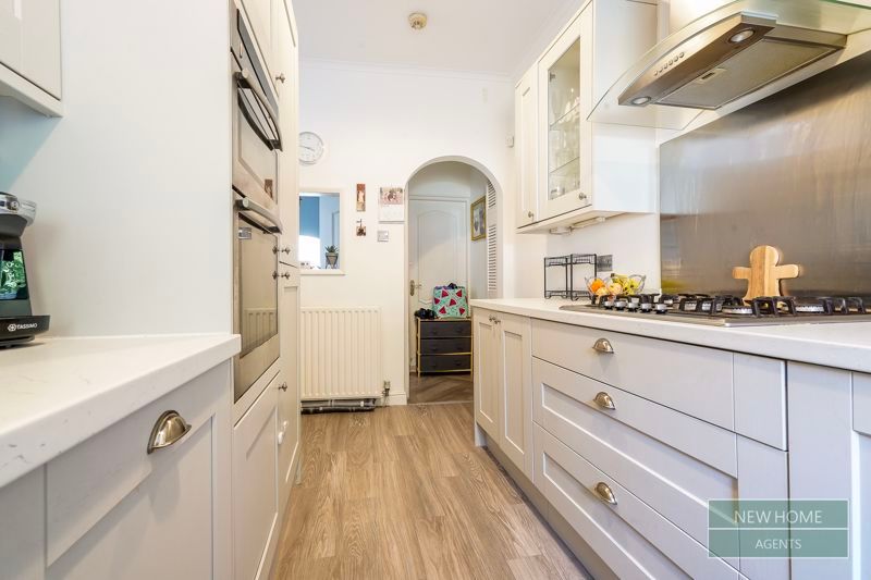 Property photo 3 of 20 Photo 10