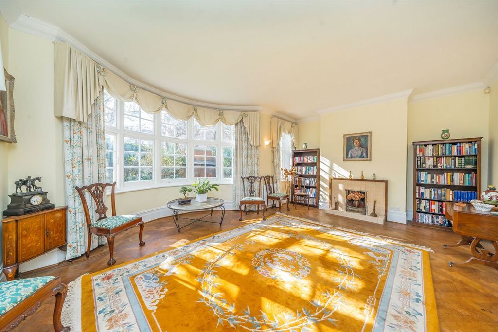 Property photo 3 of 15