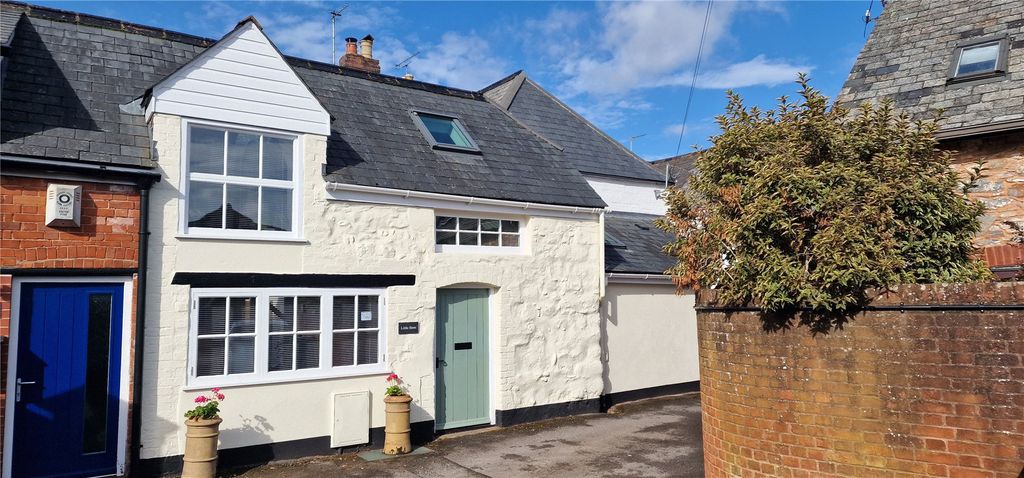 Property photo 1 of 11 Front Elevation