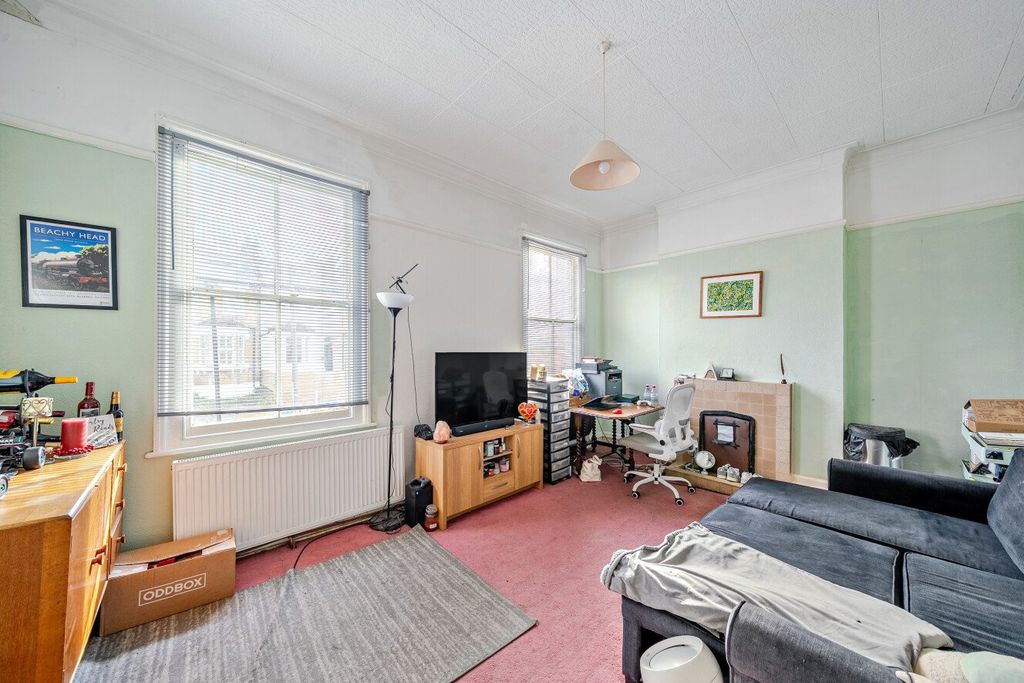 Property photo 3 of 15 Picture No. 17