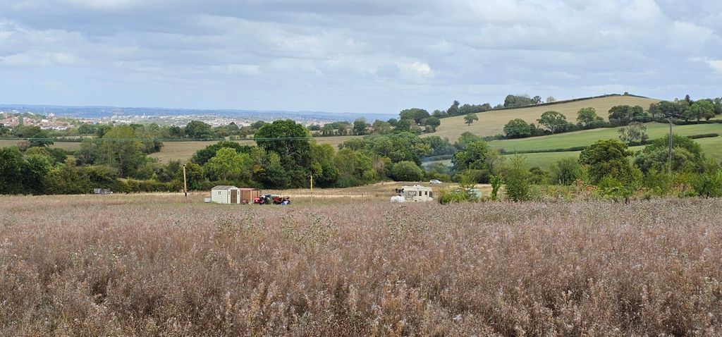 Property photo 3 of 21