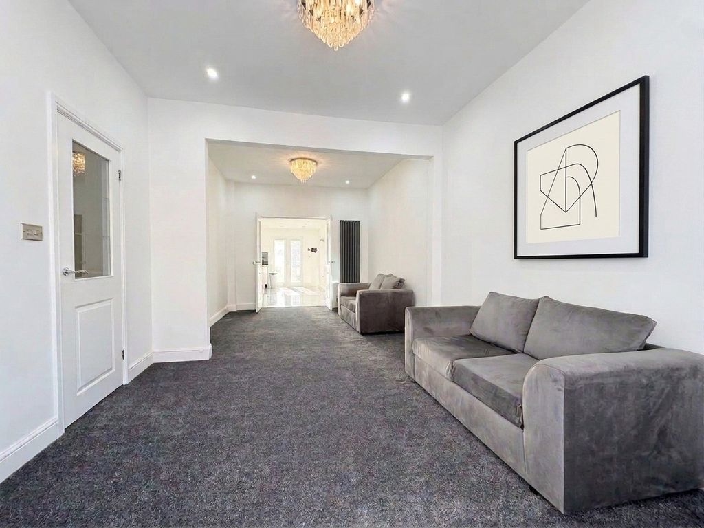 Property photo 3 of 12 Living Room