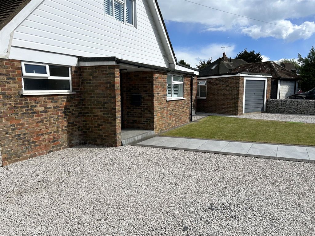 Property photo 2 of 28 Picture No. 37