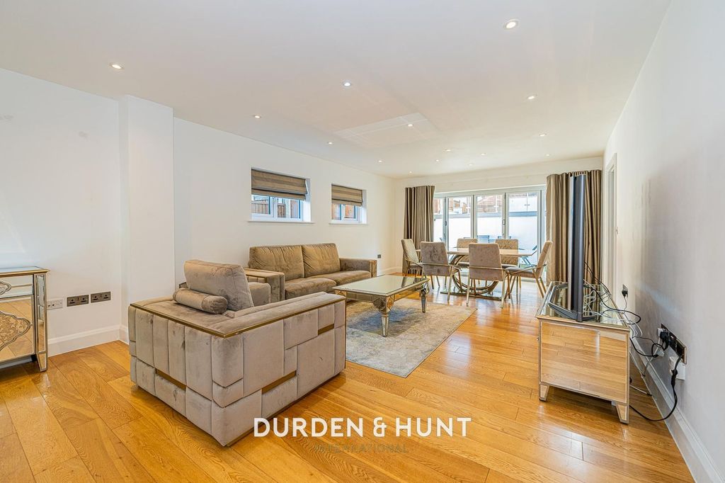 Property photo 2 of 36 Summerfield-41.Jpg