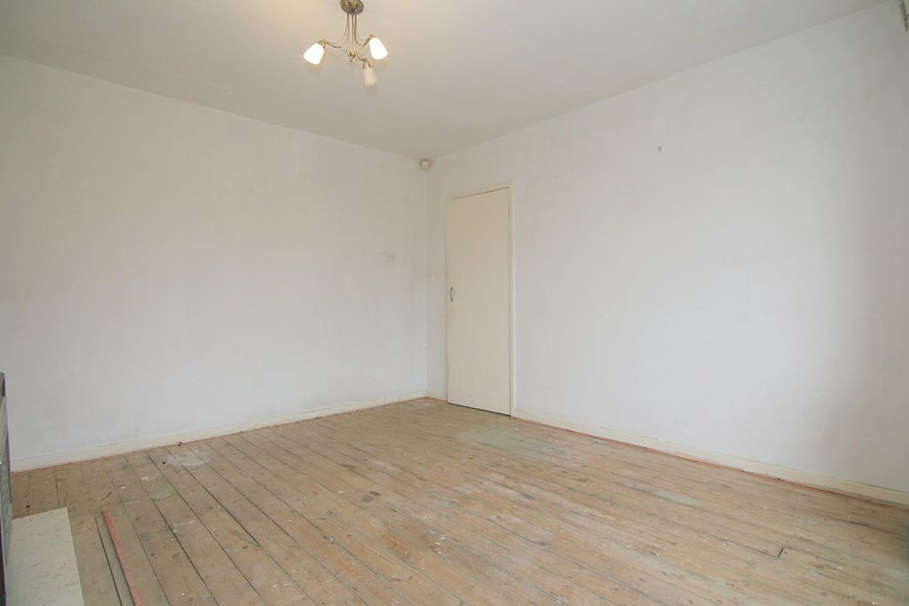 Property photo 3 of 15 Living Room