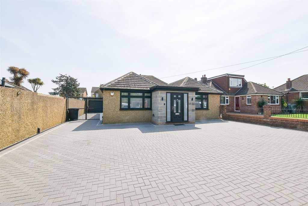 Property photo 1 of 18 Front..Jpg