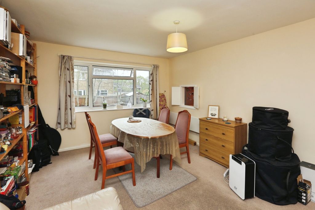 Property photo 3 of 11 Pbox-Img.Jpg