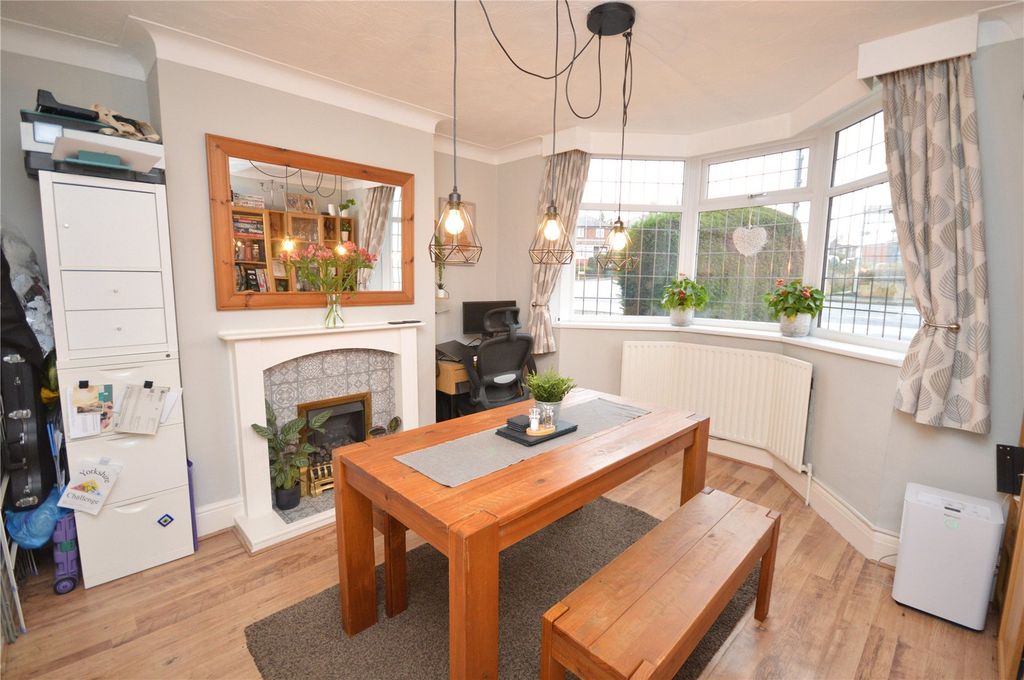 Property photo 2 of 15 Picture 2