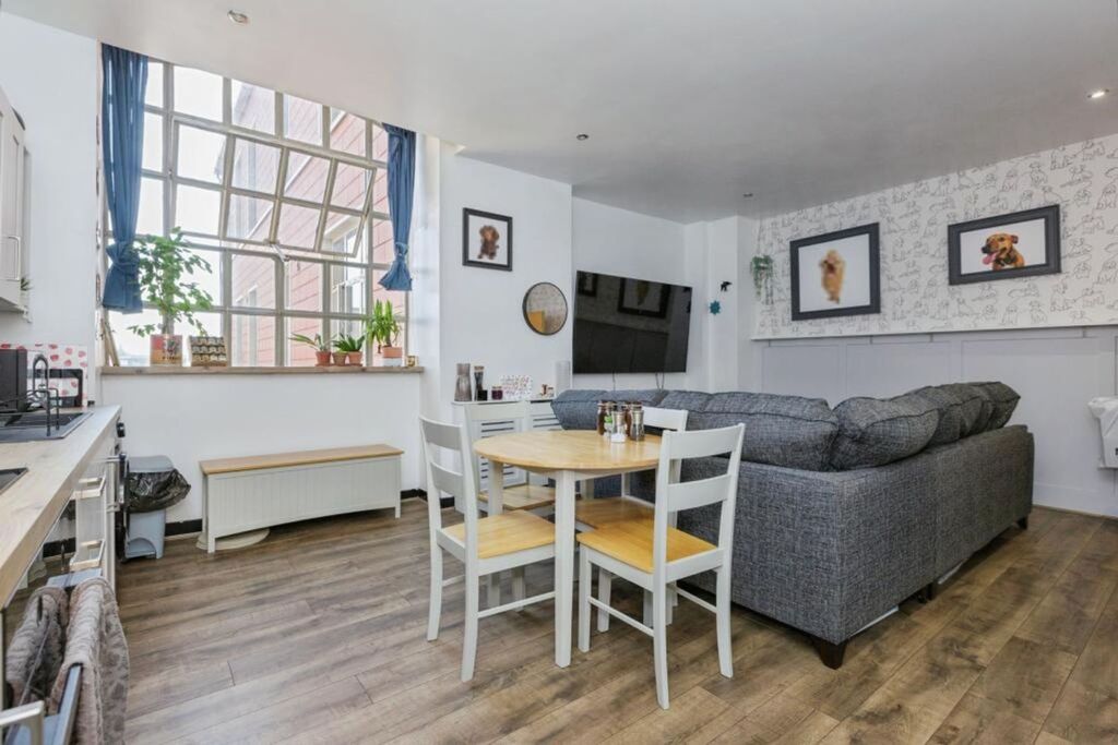Property photo 2 of 15