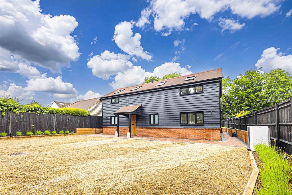 Property photo 1 of 14 Picture No. 05