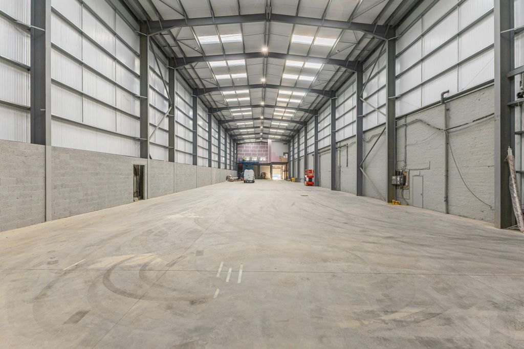 Property photo 2 of 8 101062_Unit 11 Kelvin Industrial Estate Long Drive 23.Jpg