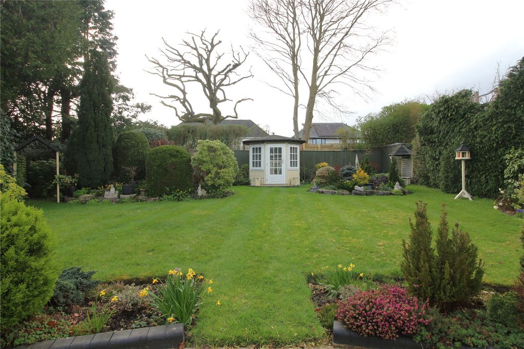 Property photo 2 of 16 Picture No. 03