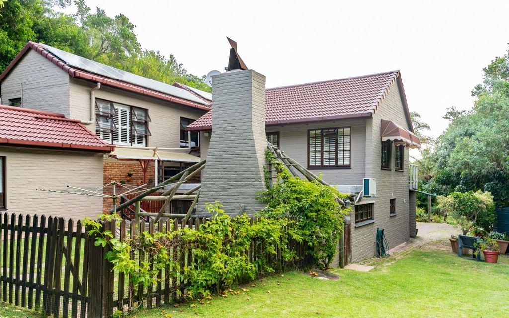 Property photo 1 of 18